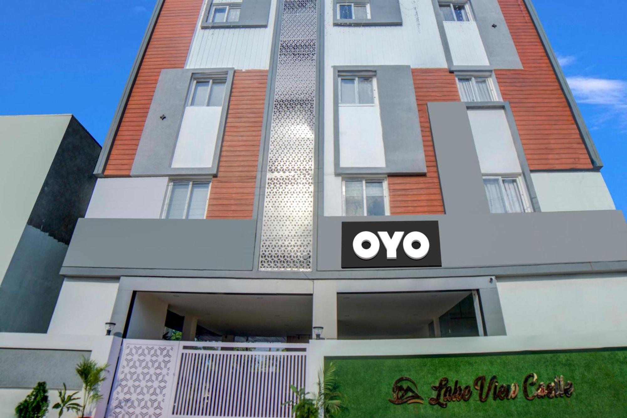 Hotel Collection O Lakeview Castle Warangal Exterior foto